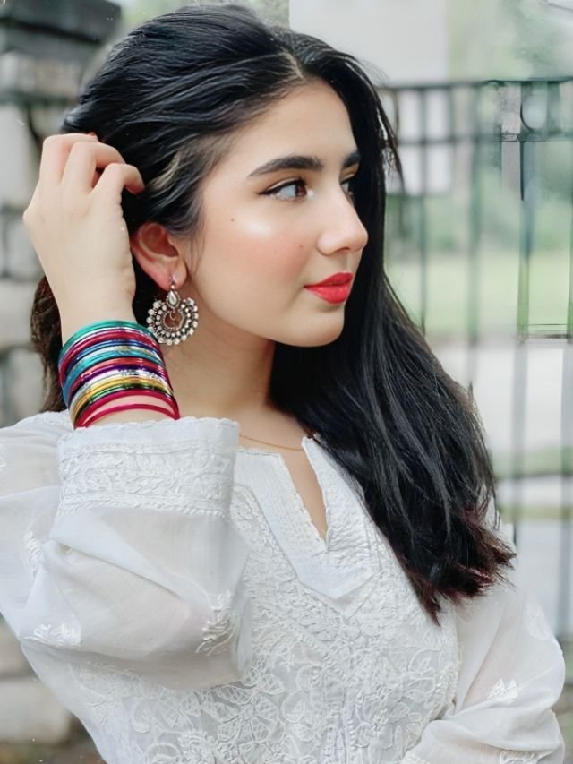 earring with kurti earring with kurti