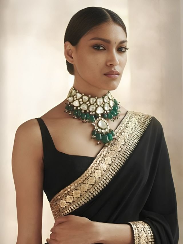 Black Saree with Gemstone Necklace Black Saree with Gemstone Necklace