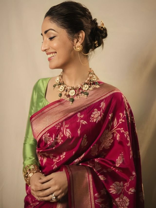 Yami Gautams Pink Zari Design Silk Saree Yami Gautam’s Pink Zari Design Silk Saree