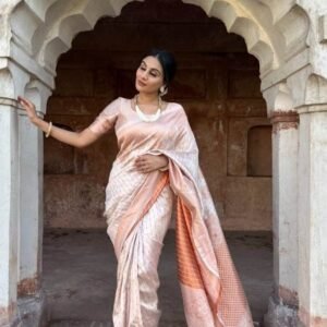 Beautiful Cream Banarasi Soft Silk Saree With Jacquard Weave