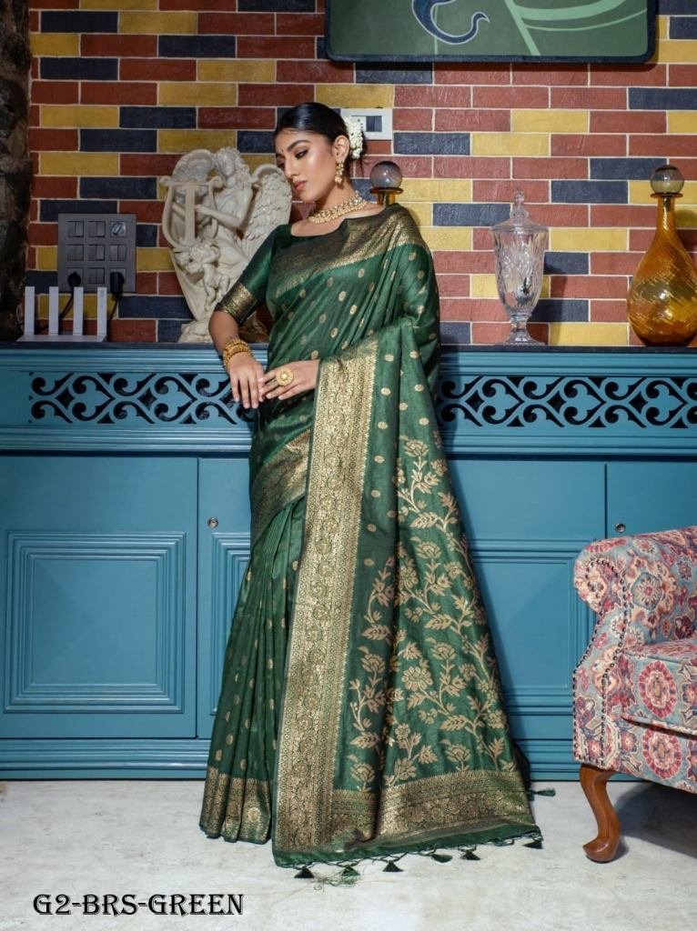 beautiful green pallu banarasi 1717248468 Beautiful Green Pallu Banarasi Raw Silk Saree With Tassels