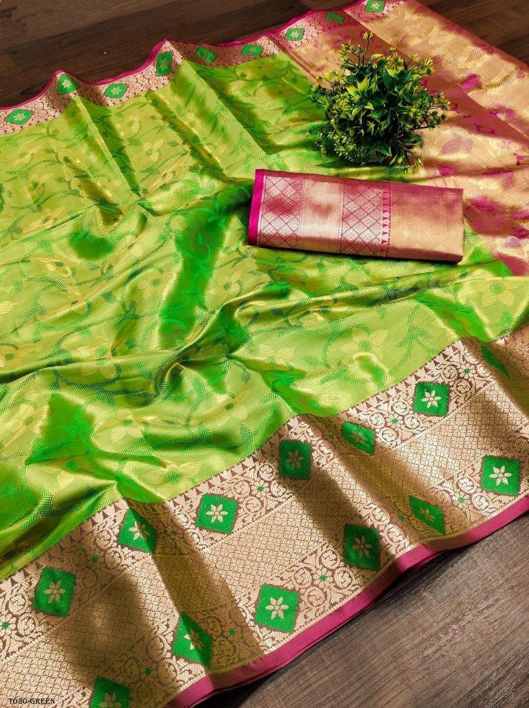 beautiful pure silk green sare 1718019908 Beautiful Soft Silk Green Saree With Gold Zari Weaving