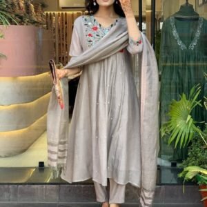 Beautiful Viscose Chinon Embroidery 3pcs Suit