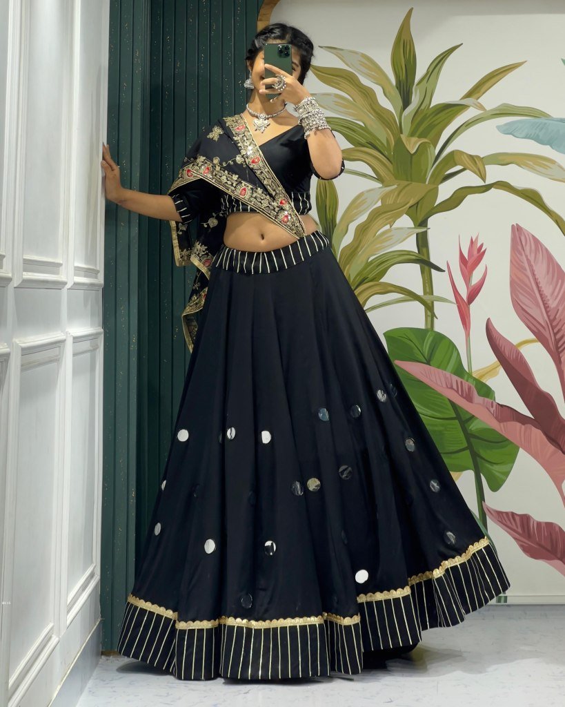 designer black choli for navra 1749040944 Designer Black Choli For Navratri With Vintage Dupatta