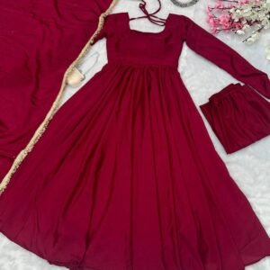 Elegant Red Anarkali With A Modern Touch