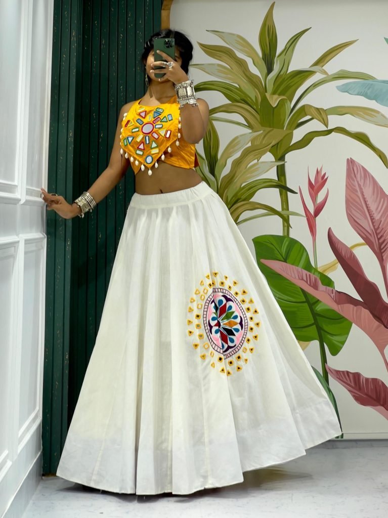elegent navratri 10 meter flai 1751020085 Elegent Navratri 10 Meter Flair Lehenga With Halter Neck Blouse