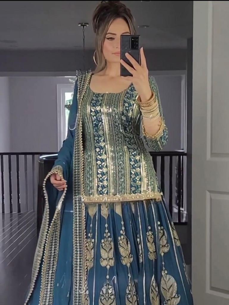 exclusive heavy embroidery wor 1732956169 Exclusive Heavy Embroidery Work Rama Georgette Lehenga