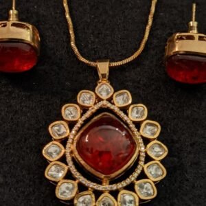 Golden Brass Pendant Necklace Set