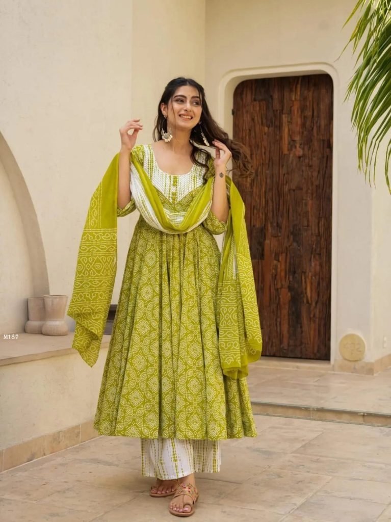 green anarkali printed kurti s 1767958847 Green Anarkali Printed Kurti Set With Dupatta