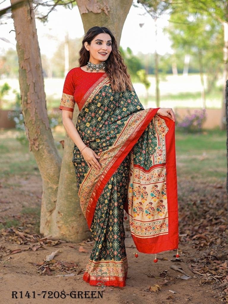 green beautiful wedding foil p 1720769110 Green Beautiful Wedding Foil Printed Dola Silk Saree With One Meter Blouse