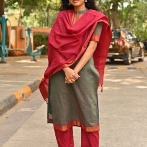 Kanchi Cotton Kurti Pant Dupatta Set With Jacquard Weaving