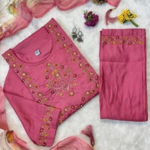 Latest Muslin and Viscose Gajari Kurti Pant With Dupatta