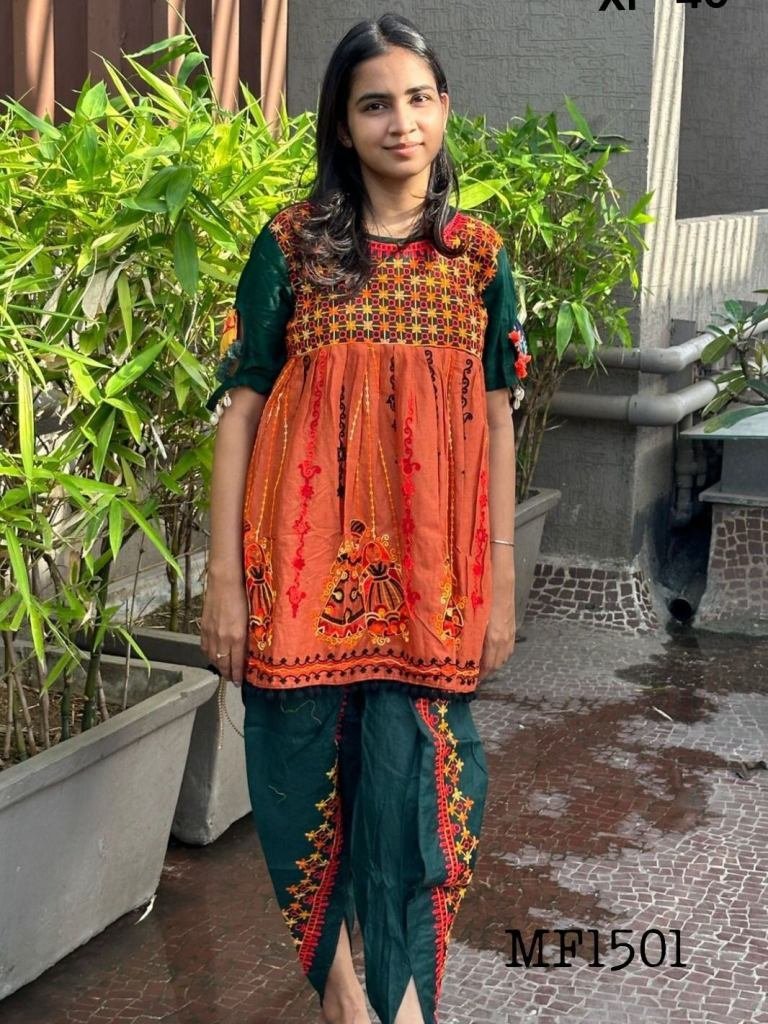 navratri ladies kedias and tul 1727166304 Navratri Ladies Kedias and Tulip Pants Embroiderey Work