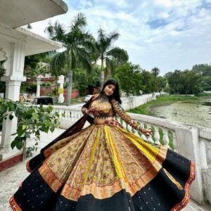 Navratri Muslin Cotton Lehenga Choli With Mirror Work