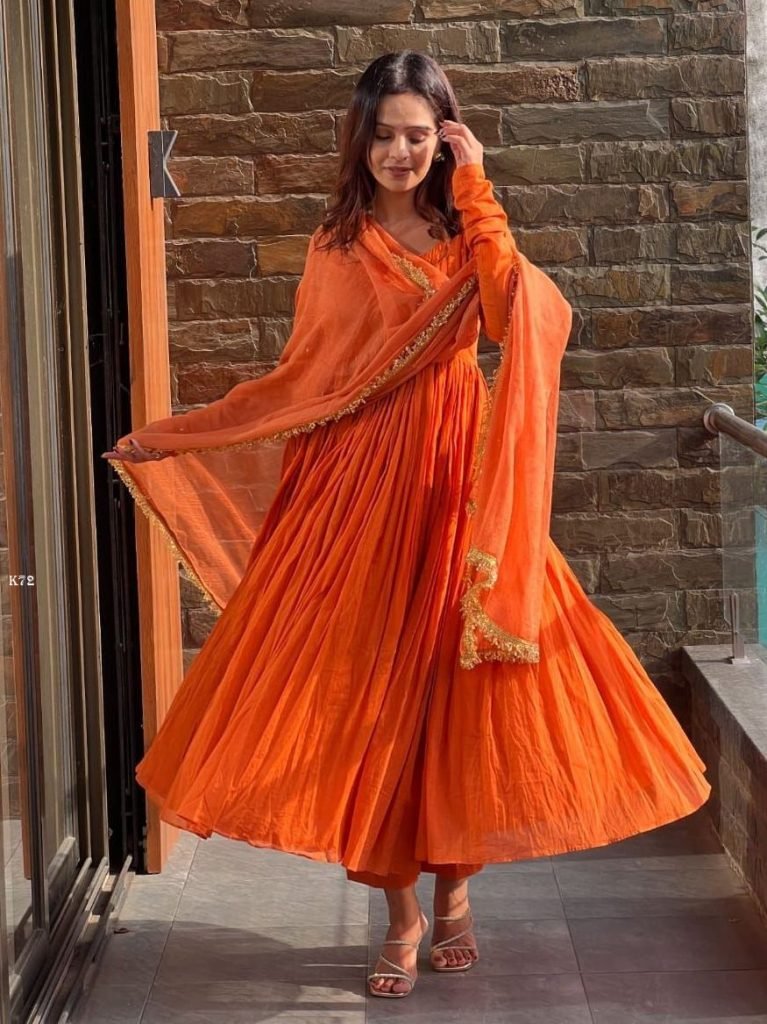 presenting chinon silk fully s 1733567398 Presenting Chinon Silk Fully Stitched Anarkali Set