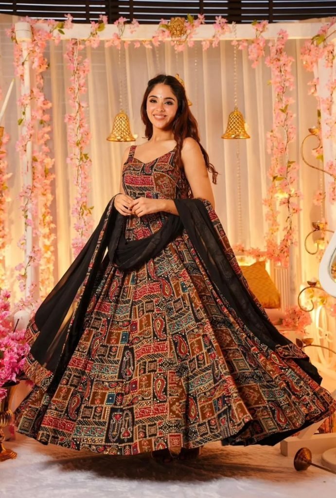 presenting digital printed ana 1732958056 Presenting Digital Printed Anarkali Gown