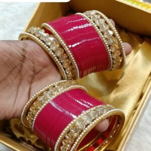 Sinduri Rani Plain Bangles With Heart Shape Golden Bangles