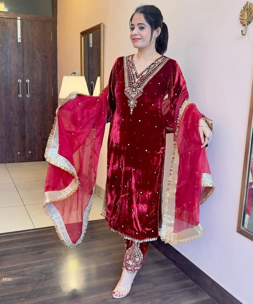 winter special thread with seq 1712988714 Winter special thread with Sequnce with rivet Moti and Lace broder Velvet suit